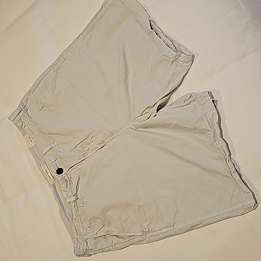 Billy Reid Chino Shorts in Eggshell Size 36
